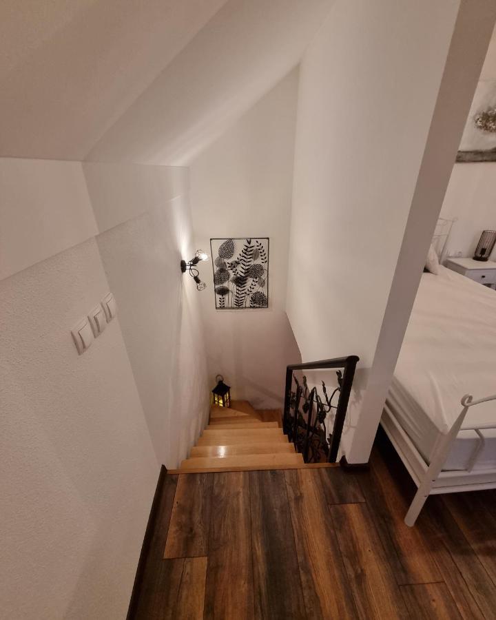 Kuca Za Odmor Baron Vila Kutjevo Exterior foto